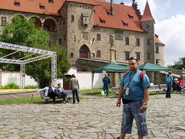img00016.jpg